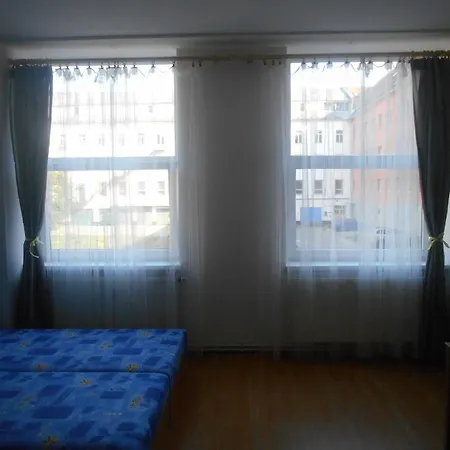 Albrecht Tkalcovska Apartment Brno